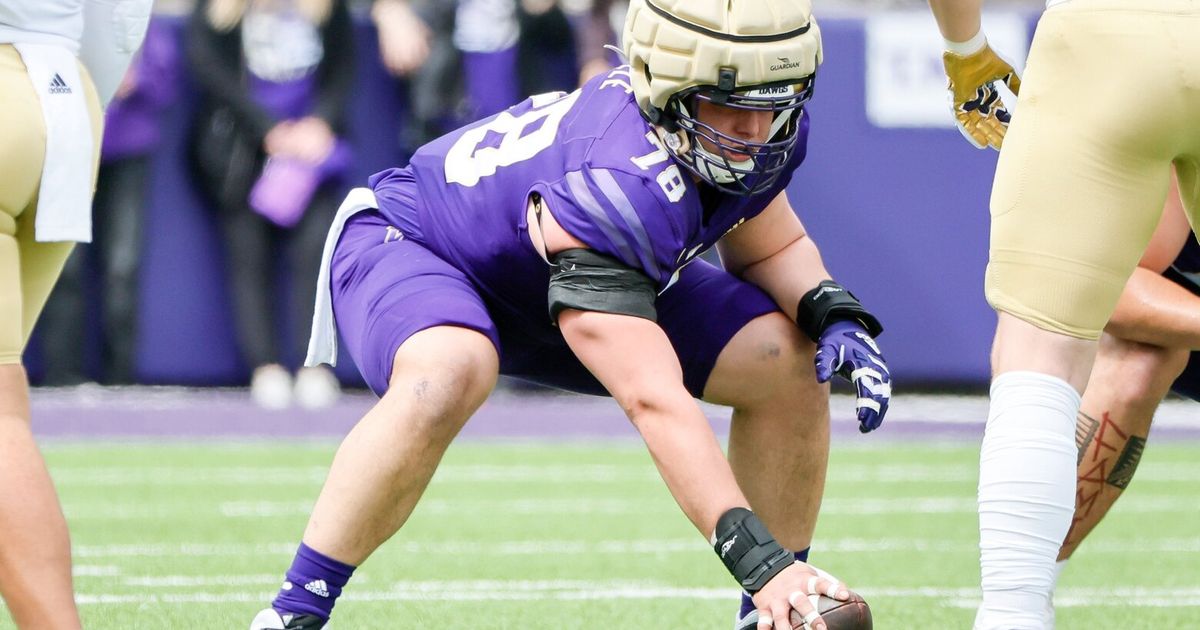 UW Huskies lose center Matteo Mele, cornerback Davon Banks for season 1 UW Huskies lose center Matteo Mele, cornerback Davon Banks for season