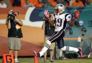 Special teams help New England Patriots rout host Miami Dolphins