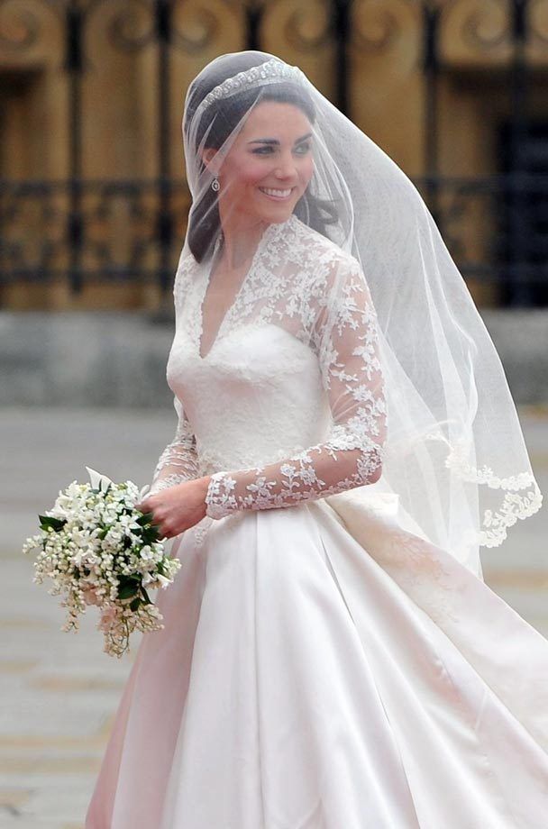 Kate middleton shop wedding dress similar