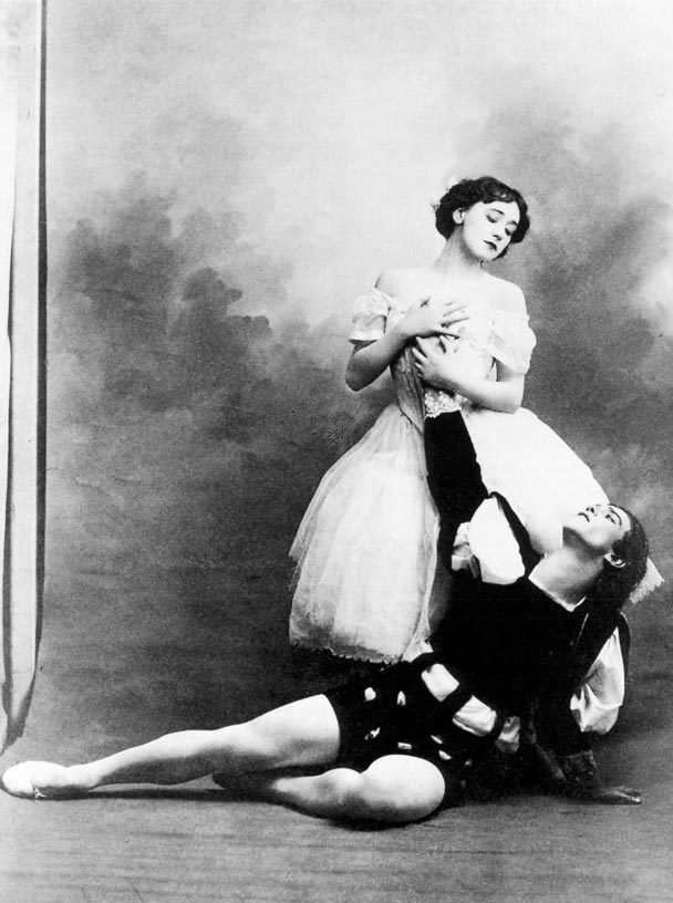 PNB turns old documents into a new 'Giselle' | The Seattle Times
