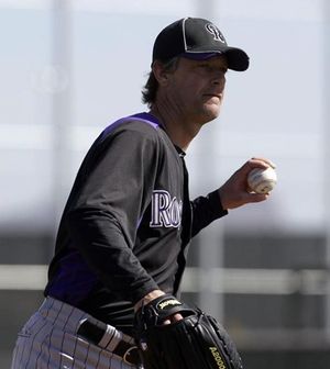 For Phillies' Jamie Moyer, Change Remains a Constant - The New
