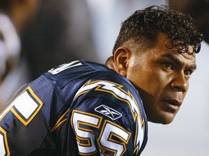 Patriots veteran Seau back in Super Bowl after 13 years