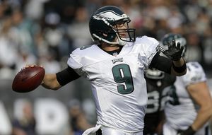 Eagles 49, Raiders 20: Foles ties NFL mark with seven TD passes