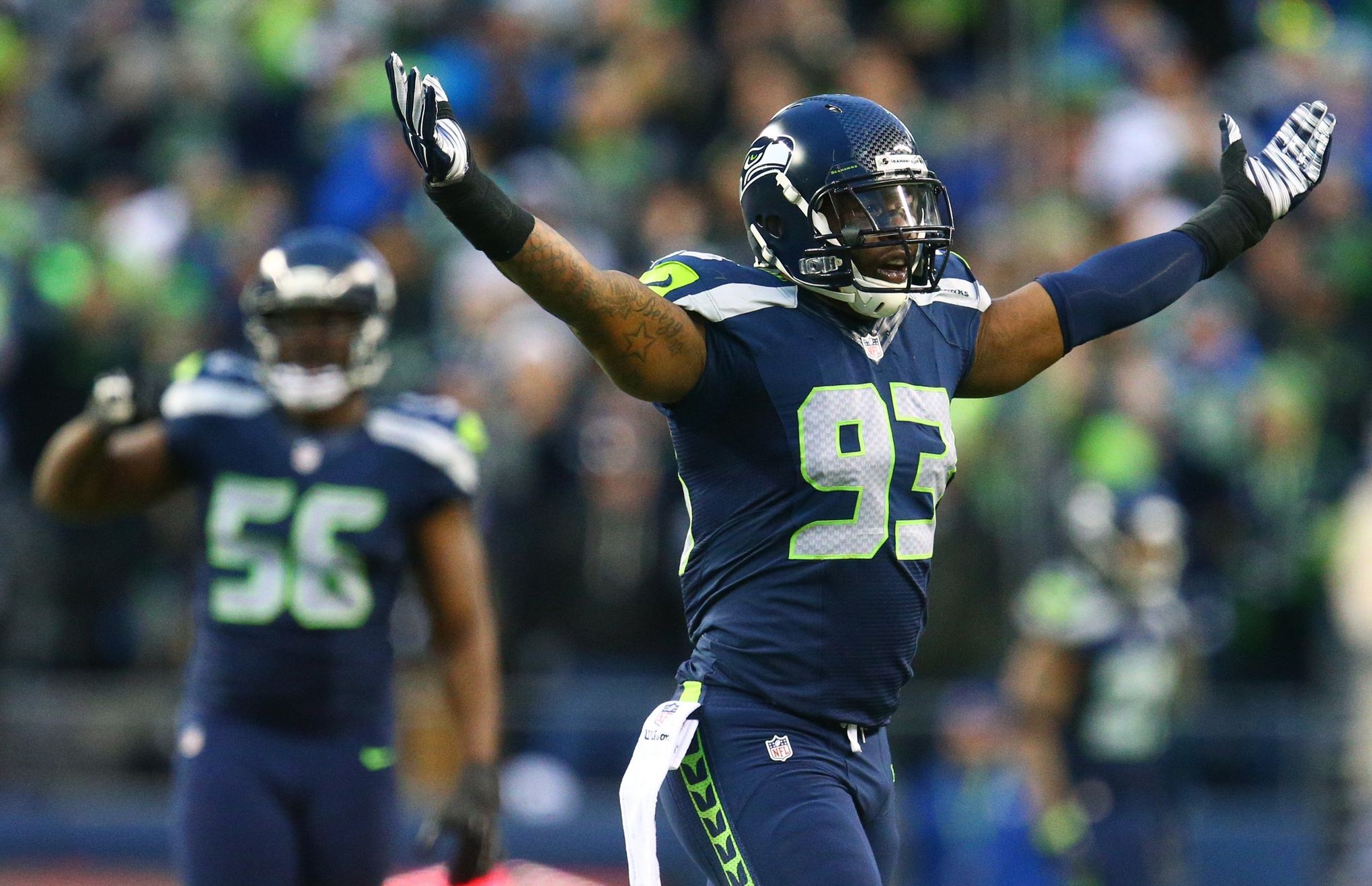 Seahawks News 11/10: Bruce Irvin contributing in his Seahawks return -  Field Gulls