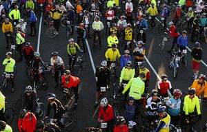 On board for the Chilly Hilly ride | The Seattle Times