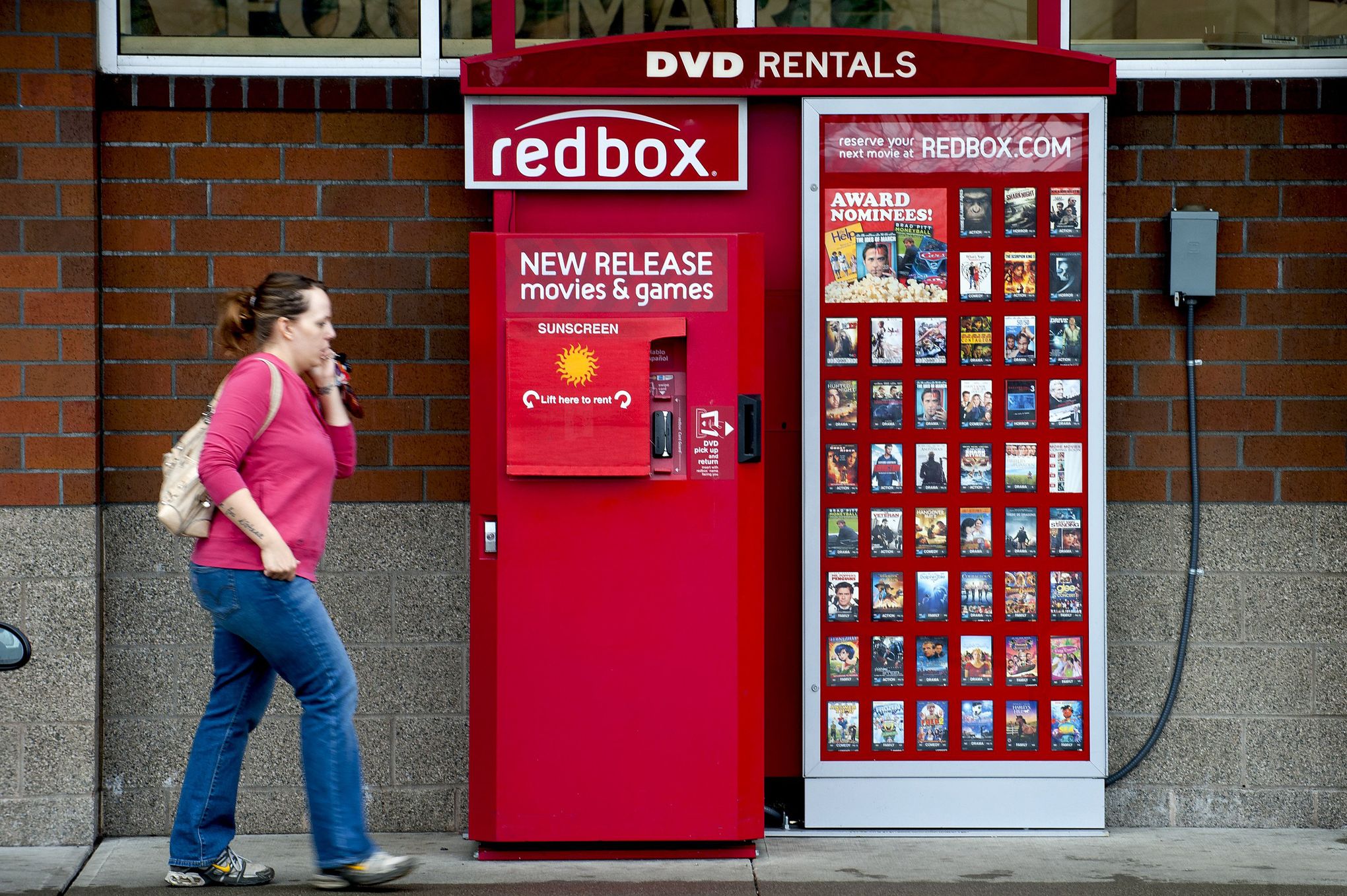 РЕДБОКС. The Red Box. Choices DVD Rentals. Out of order Red Boxes k2.