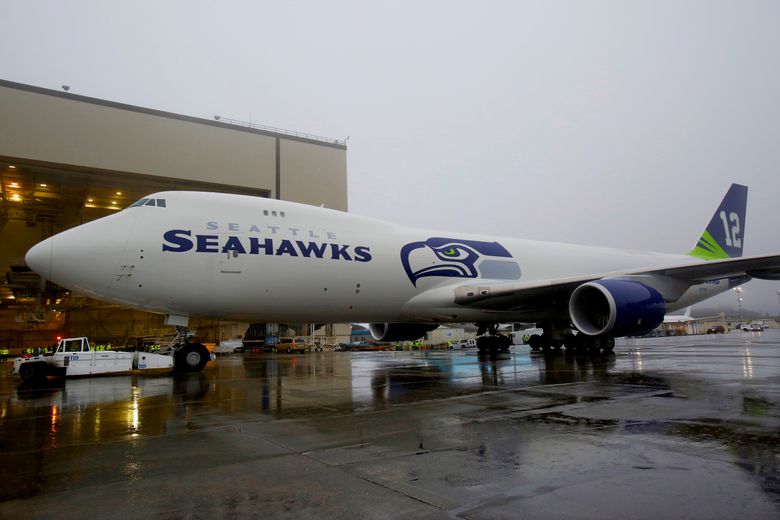 12s line SeaTac streets for Seahawks Super Bowl sendoff