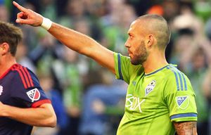 Sounders honor Clint Dempsey with full-page ad in The Seattle Times