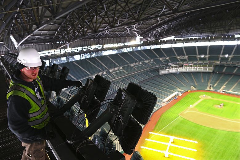 Seattle Mariners Cutting Down On Energy Costs With LED Lighting