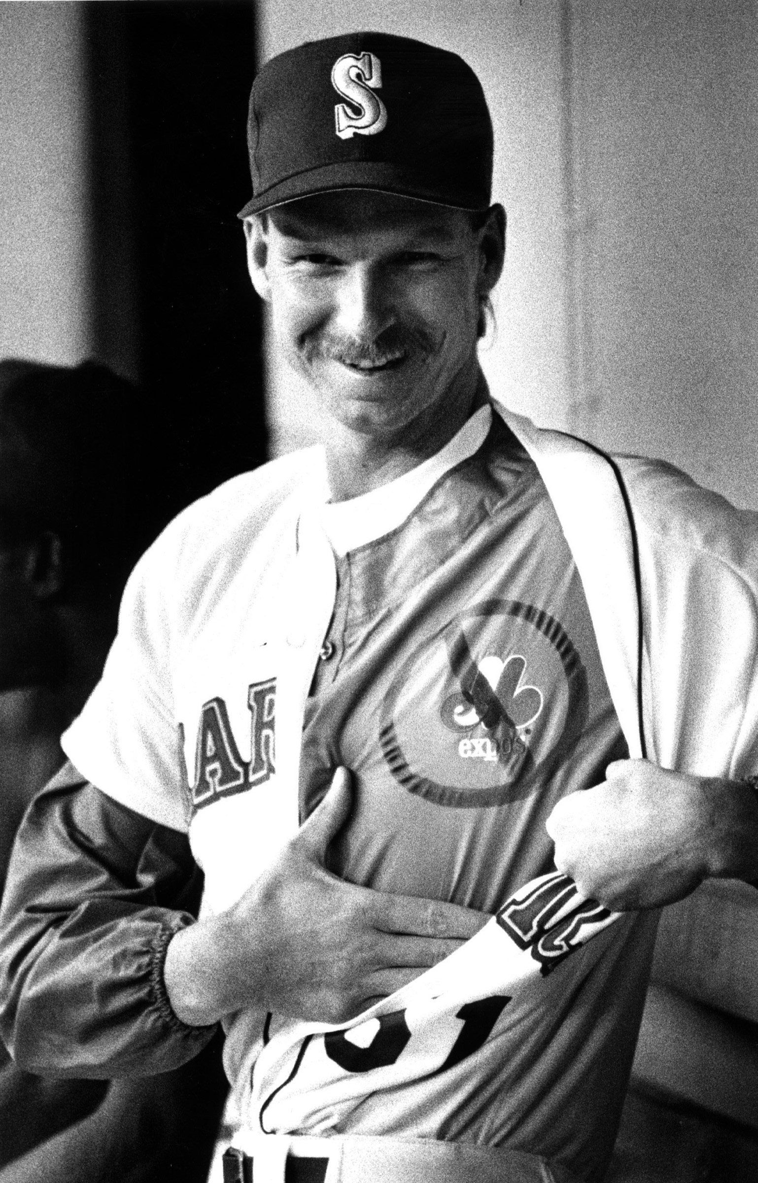 Though he ll enter Hall of Fame as a D Back Randy Johnson cherishes time with Mariners The Seattle Times