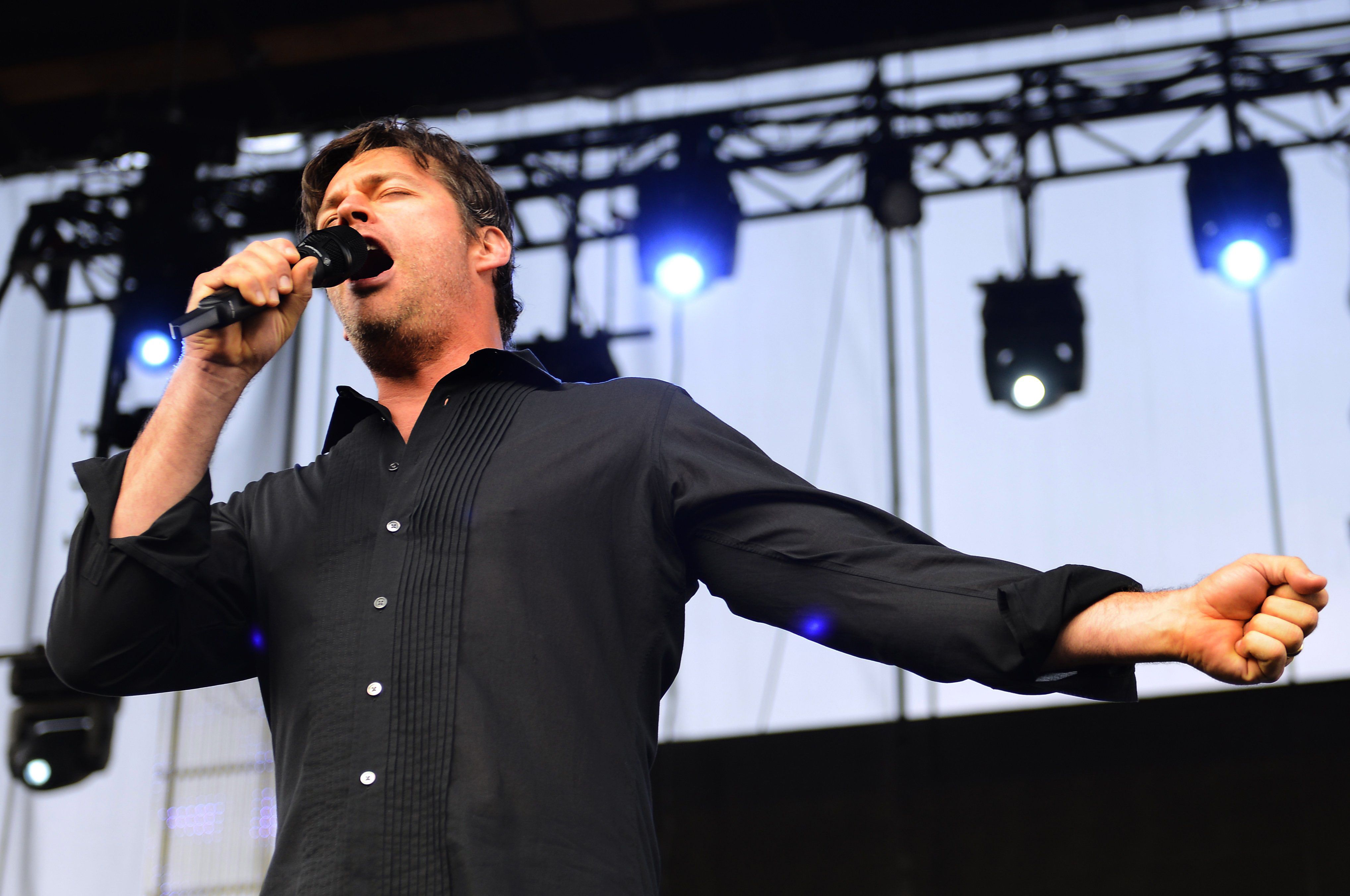 Harry Connick Jr. delights fans with New Orleans style revue