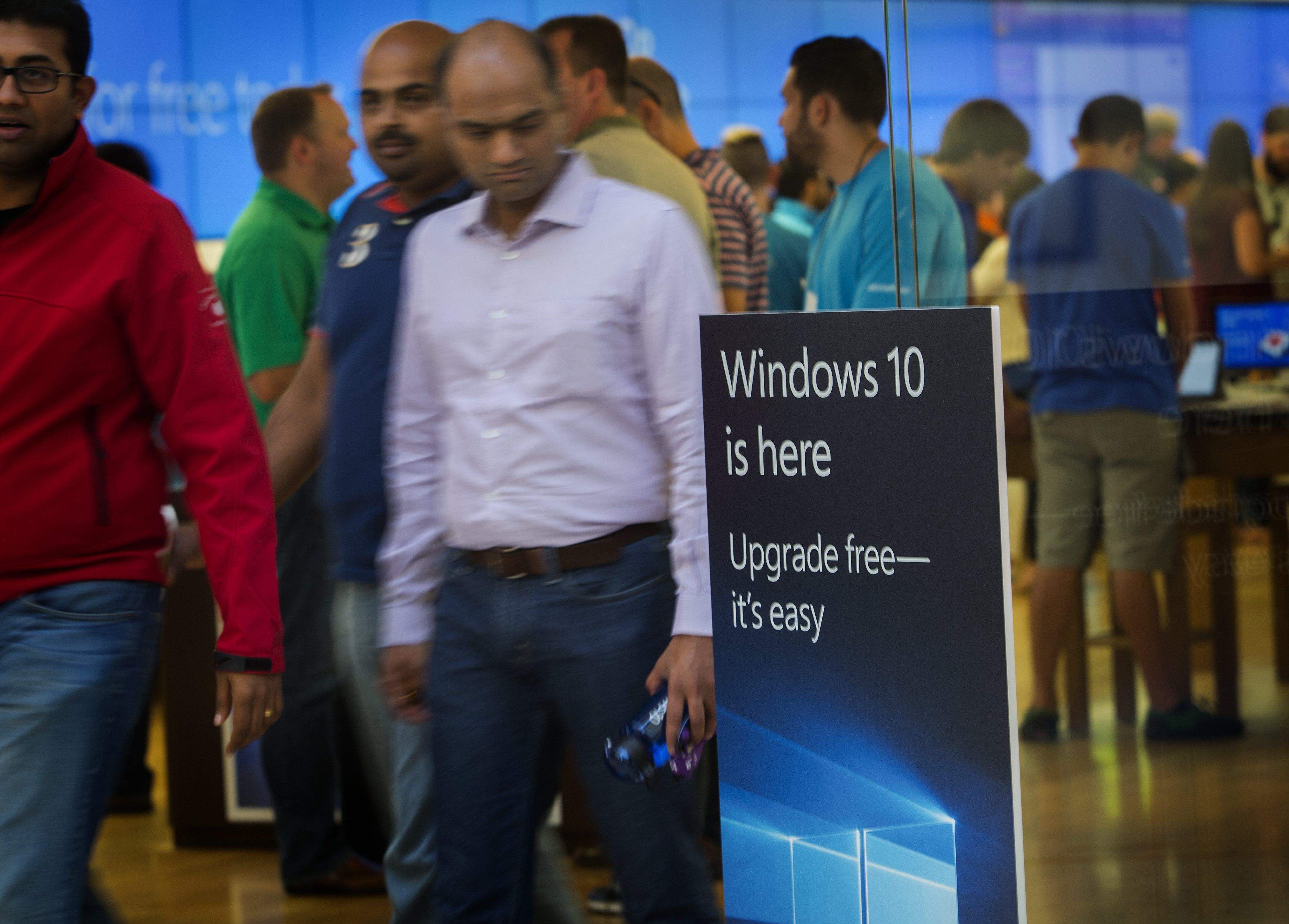 Review: Windows 10 feels familiar, friendly | The Seattle Times