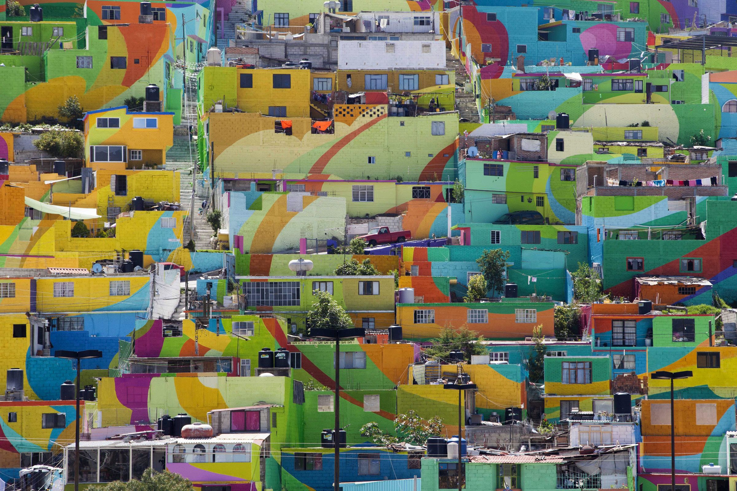 Mexican neighborhood becomes a bright mural | The Seattle Times