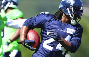 Seahawks' Marshawn Lynch hits regional Sports Illustrated cover