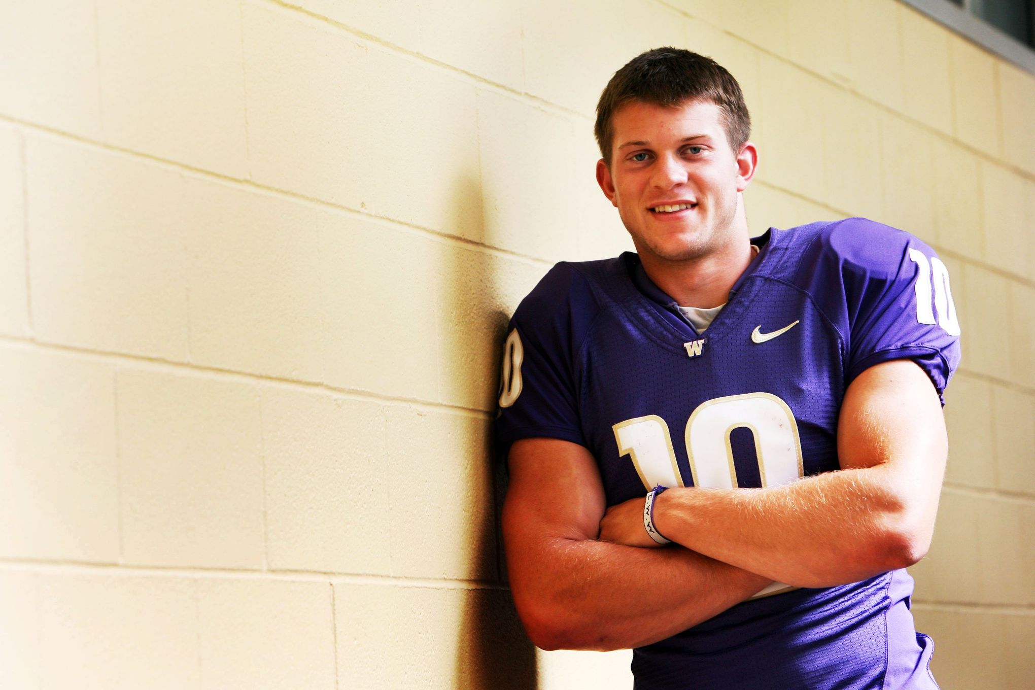 Can Jake Locker Save Husky Football?