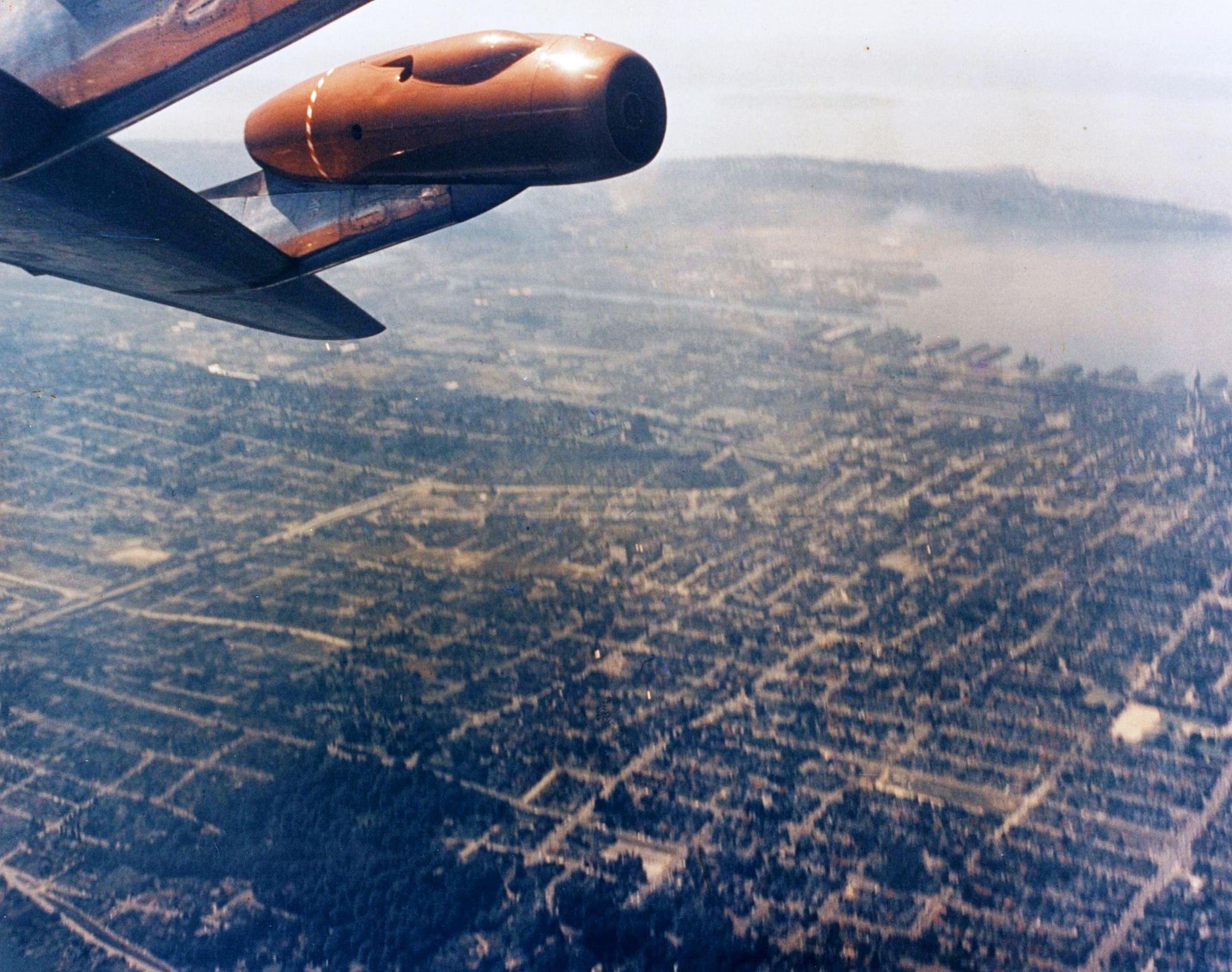 60 years ago: The famous Boeing 707 prototype barrel roll over Lake  Washington