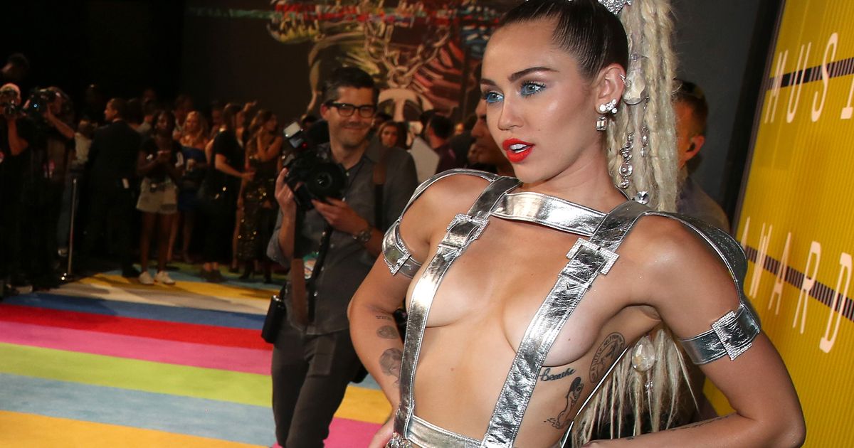 Miley Cyrus Tits Sexy - Miley's bare breast: it's not like Janet | The Seattle Times