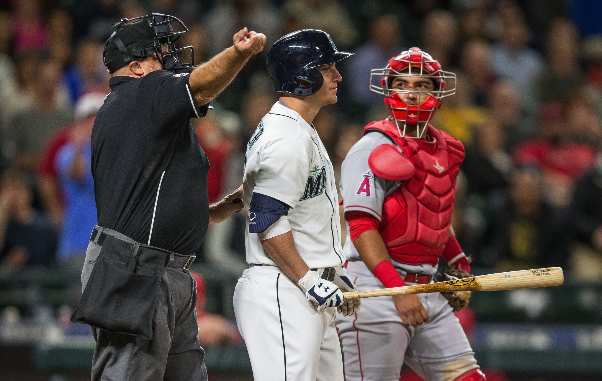 Mariners' Montero done for year after altercation