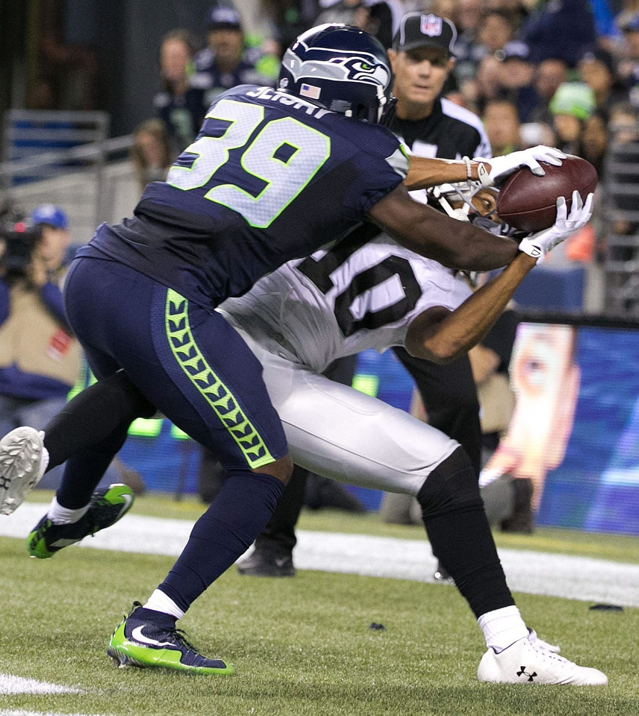 Roster Moves - Seahawks Waive Seven Players