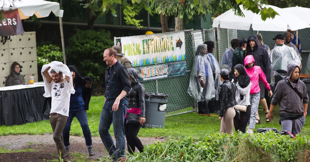 Lightning delays Bumbershoot outdoor shows The Seattle Times