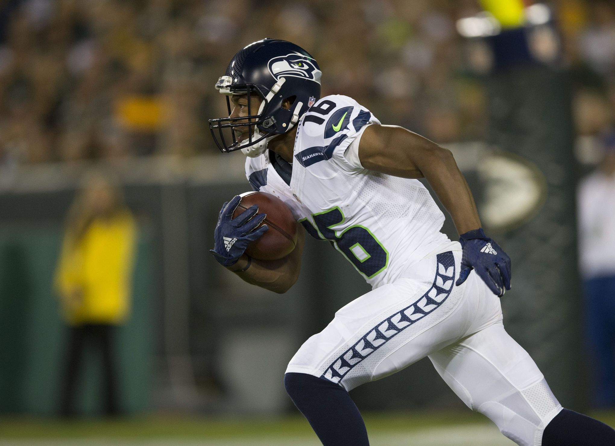 How the Seattle Seahawks have been keeping in touch with Baby Lockett