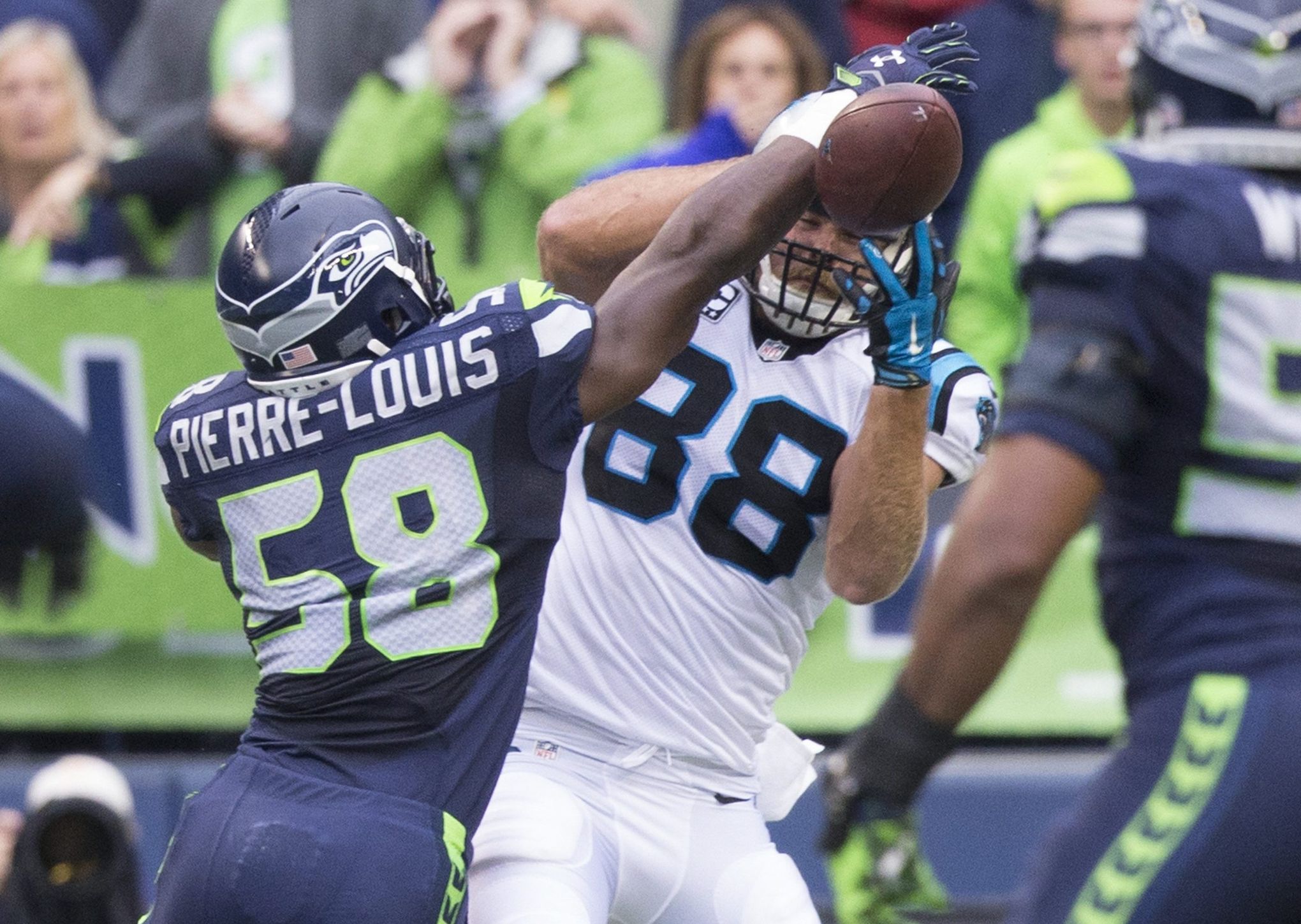 Cassius Marsh could add defensive depth for Seahawks in 2015