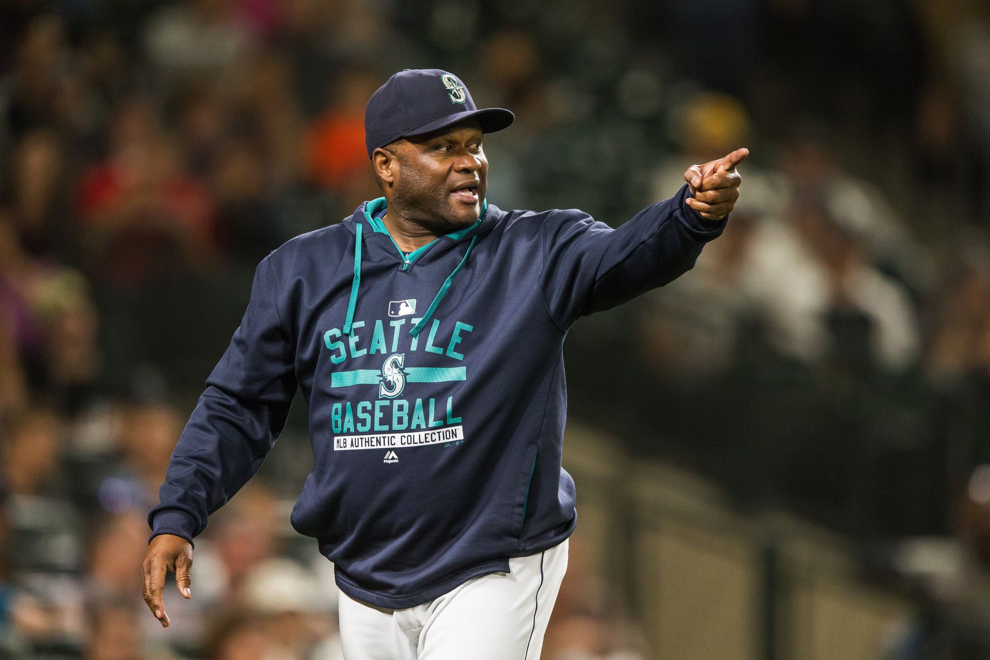 As Cal Raleigh implores them to get better, will Mariners get the message?