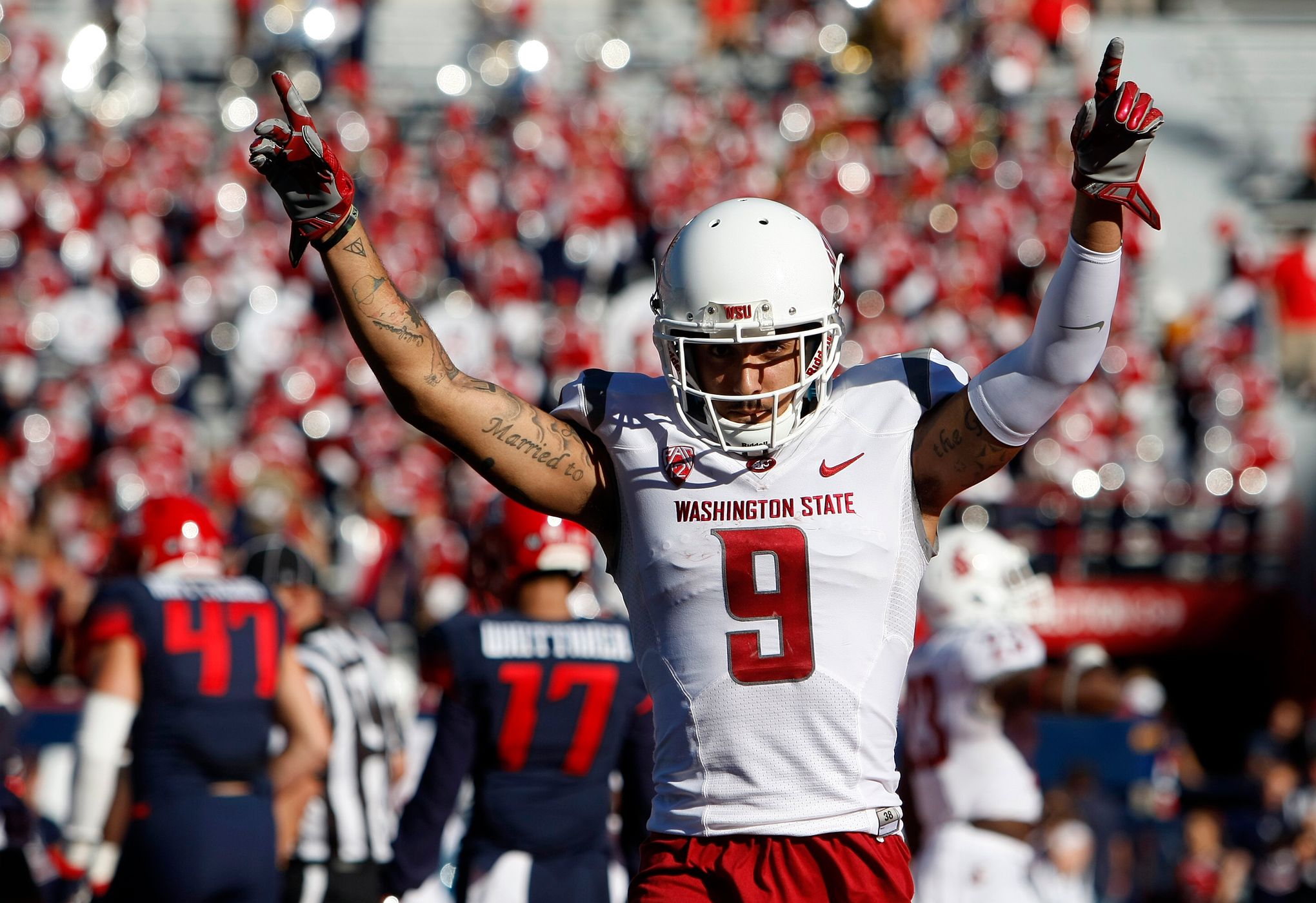 WKU football's Taywan Taylor a semifinalist for 2015 Biletnikoff Award