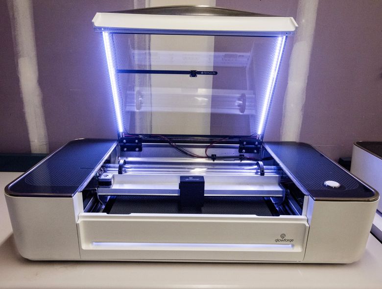 Glowforge - the 3D laser printer