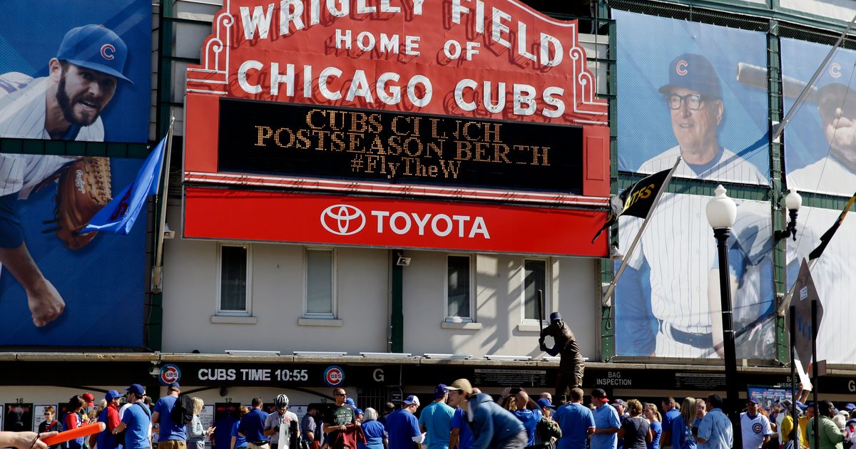 Cubs Survive a Bartman Moment and Are Headed to the Playoffs - The