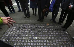 Descend to the underworld to see Seattle’s roots | The Seattle Times