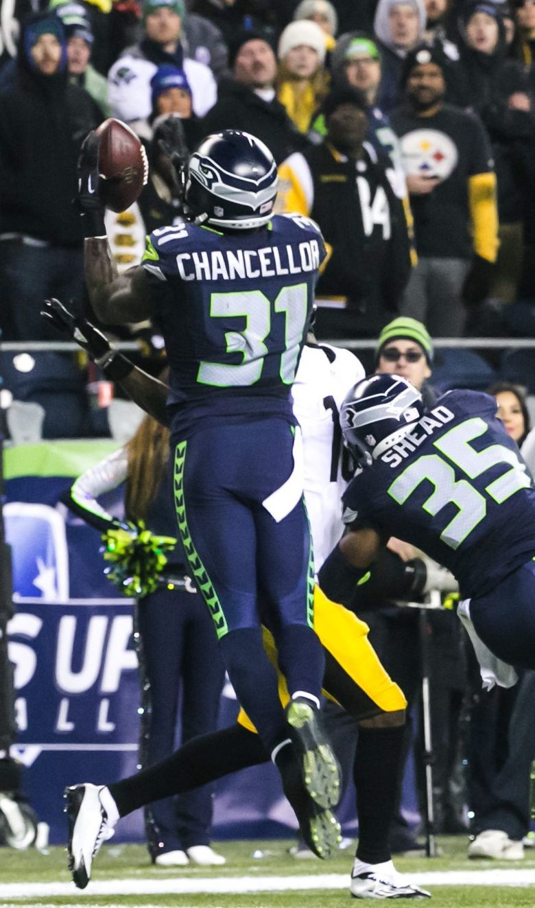 Report: Seahawks re-sign TE Anthony McCoy