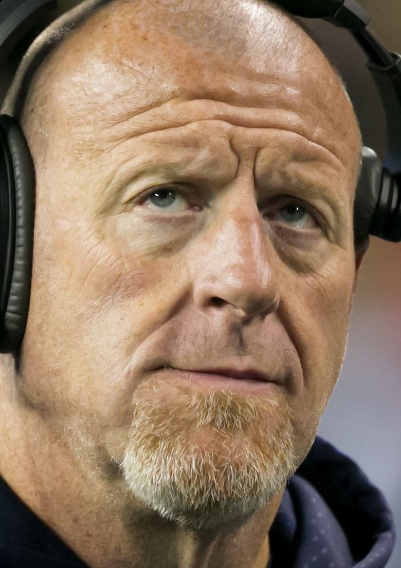 Despite struggles, Seattle Seahawks' Tom Cable encouraged by offensive  line's play in loss to Arizona Cardinals | The Seattle Times