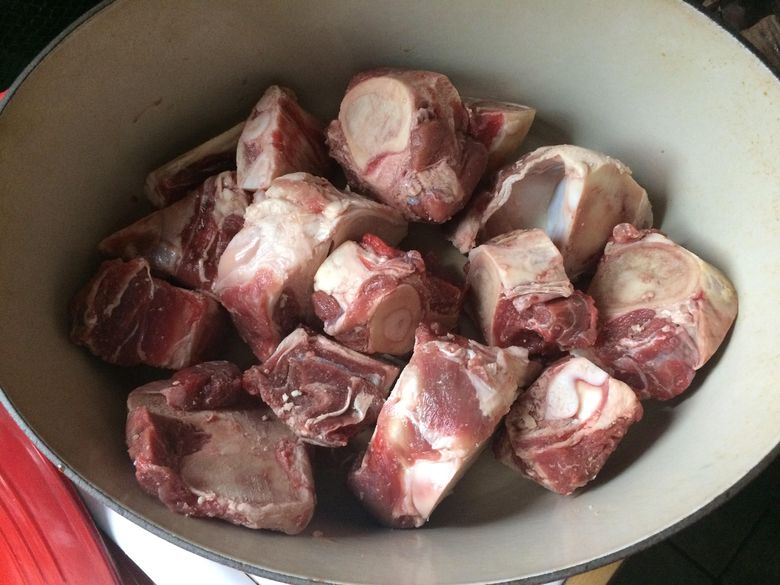 Bone broth: What's old is new — and trendy — again | The Seattle Times Bone broth: What's old is new — and trendy — again | The Seattle Times