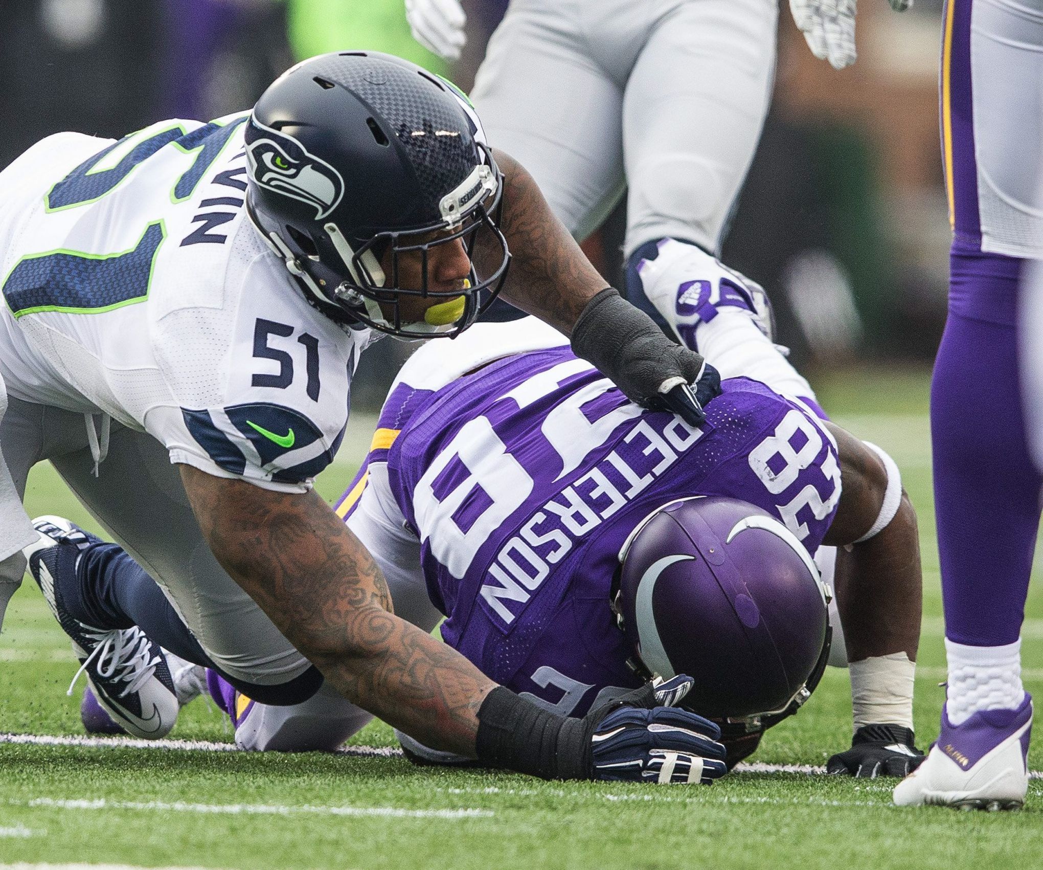 Seahawks LB Bruce Irvin motivated to prove doubters wrong in 2020