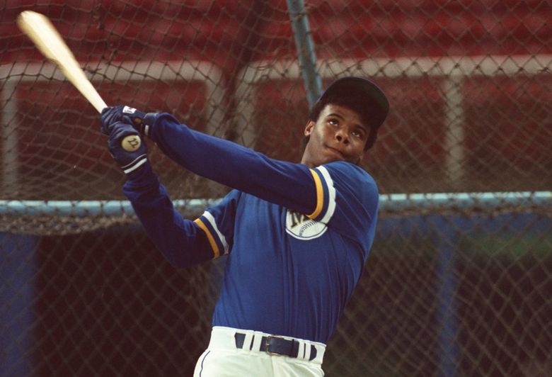 Ken Griffey Jr Junior no 24 Seattle Mariners baseball outfielder