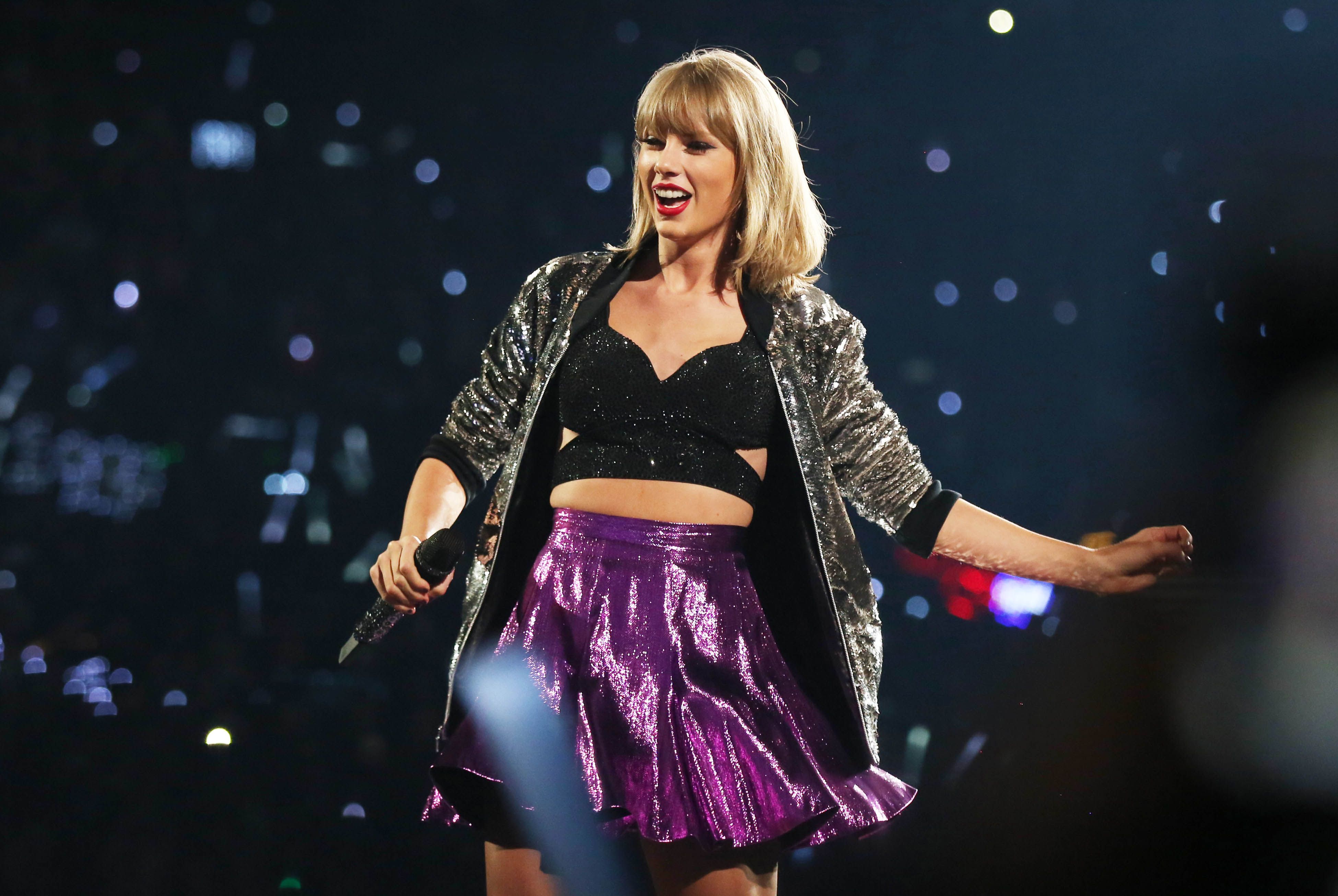 Swift to release concert tour exclusively on Apple Music | The
