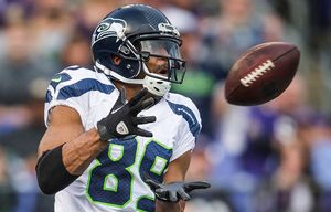 Russell Wilson spots Doug Baldwin in the end zone and hits him for a 16-yard touchdown in the 4th quarter.  It was Baldwin’s third touchdown catch of the game.   The Seattle Seahawks played the Baltimore Ravens Sunday, December 13, 2015 at M&T Bank Stadium in Baltimore, MD.