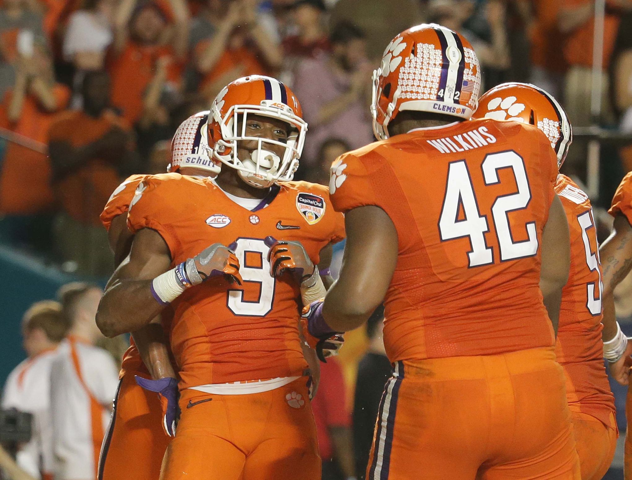 Clemson football: Wilkins and the Dolphins are going to the playoffs