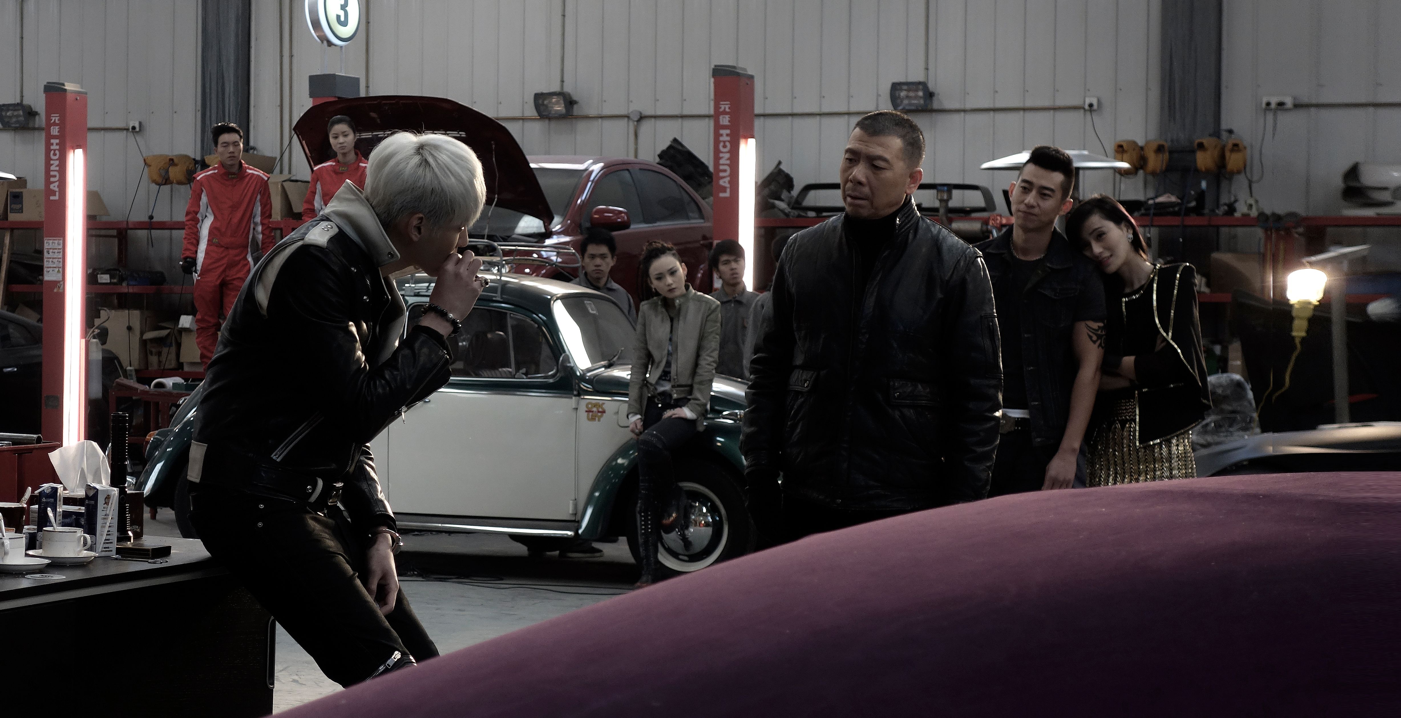 Mr. Six': Aging ex-gangster goes up against young brats Mr. Six': Aging ex-gangster goes up against young brats