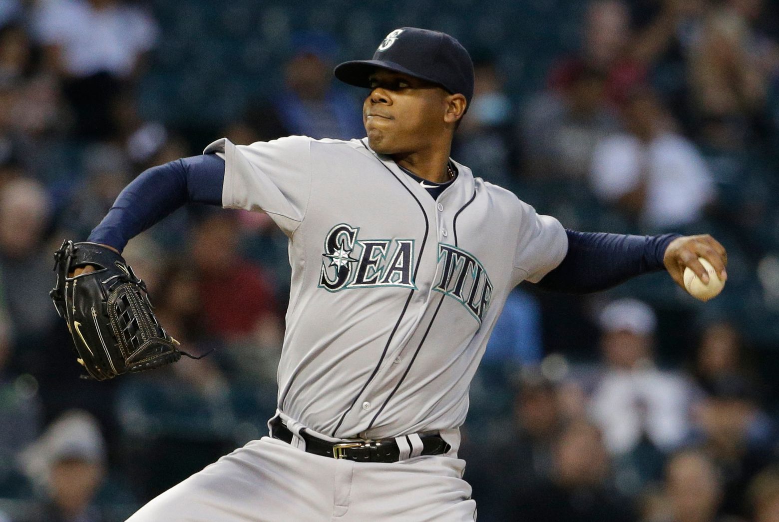 Mariners Get Pair Of Big Arms From Nationals For Roenis Elias