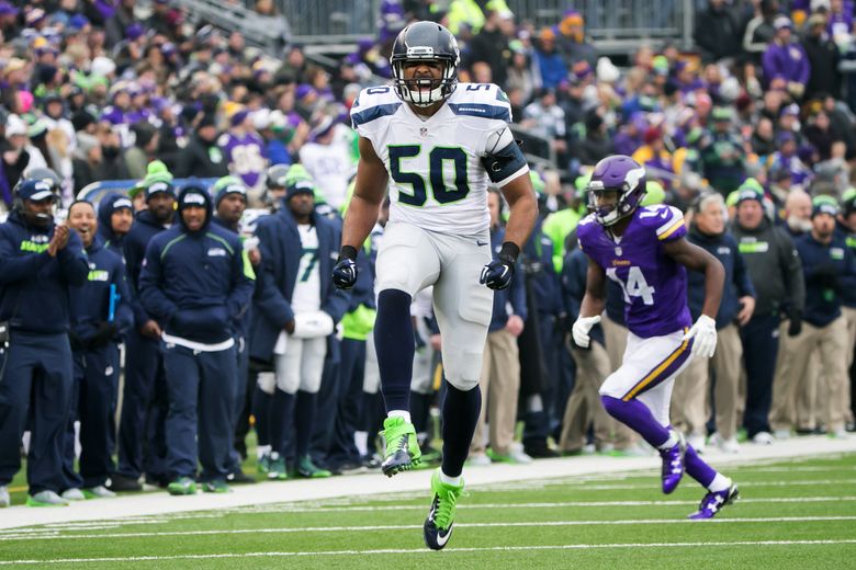 Seattle's Thomas Rawls Shows Up Viking's Adrian Peterson 