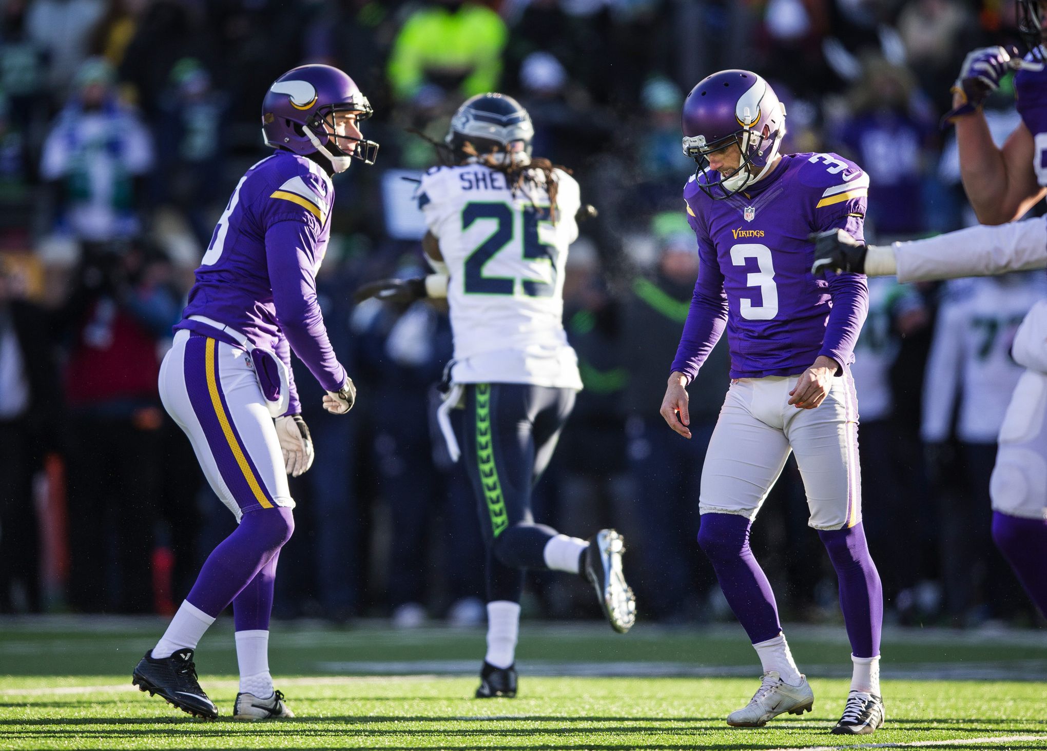 Kyle Rudolph Enters Locker Room Following Win