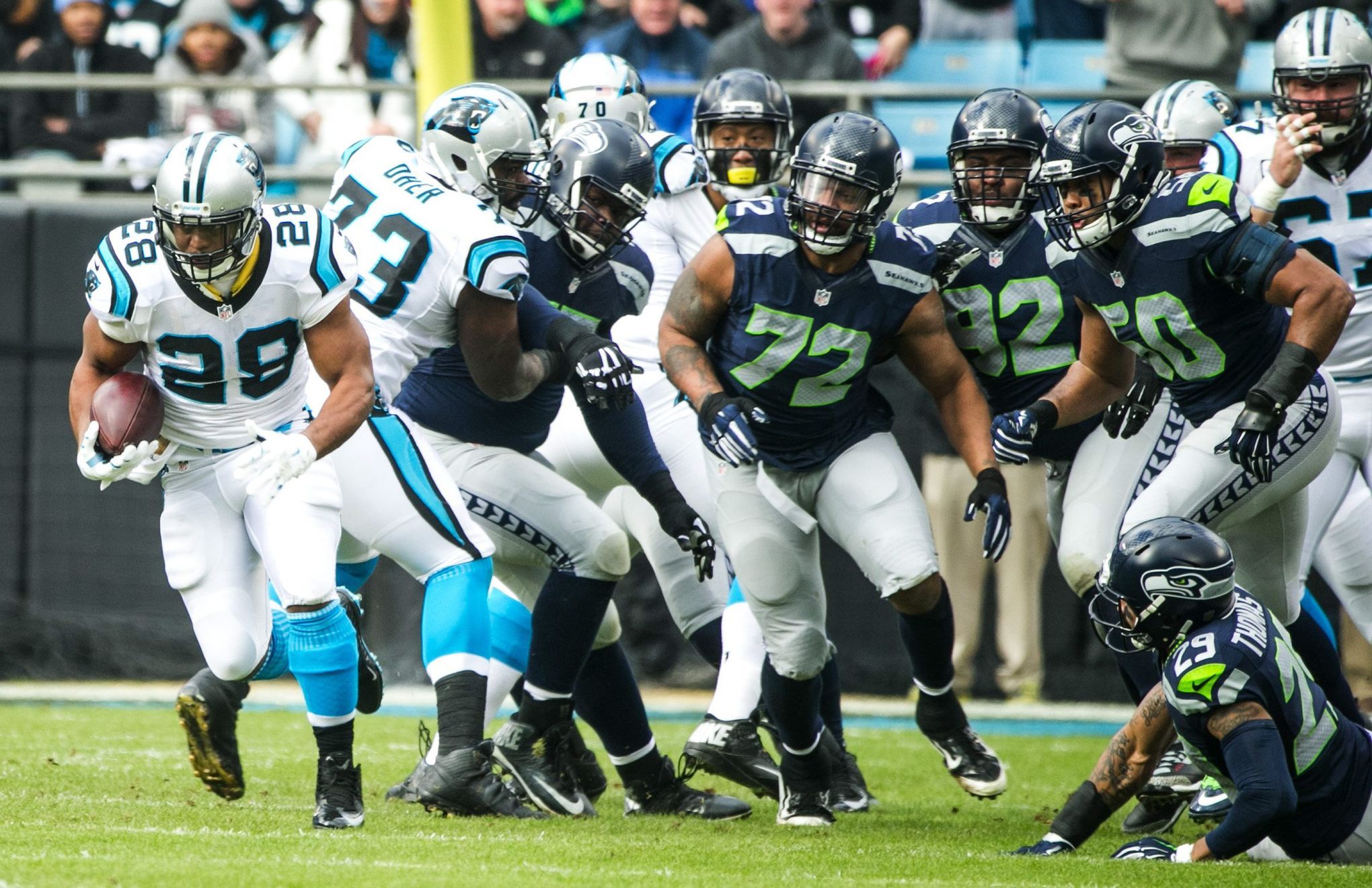 Despite loss, Seahawks favored to win 2016 Super Bowl 