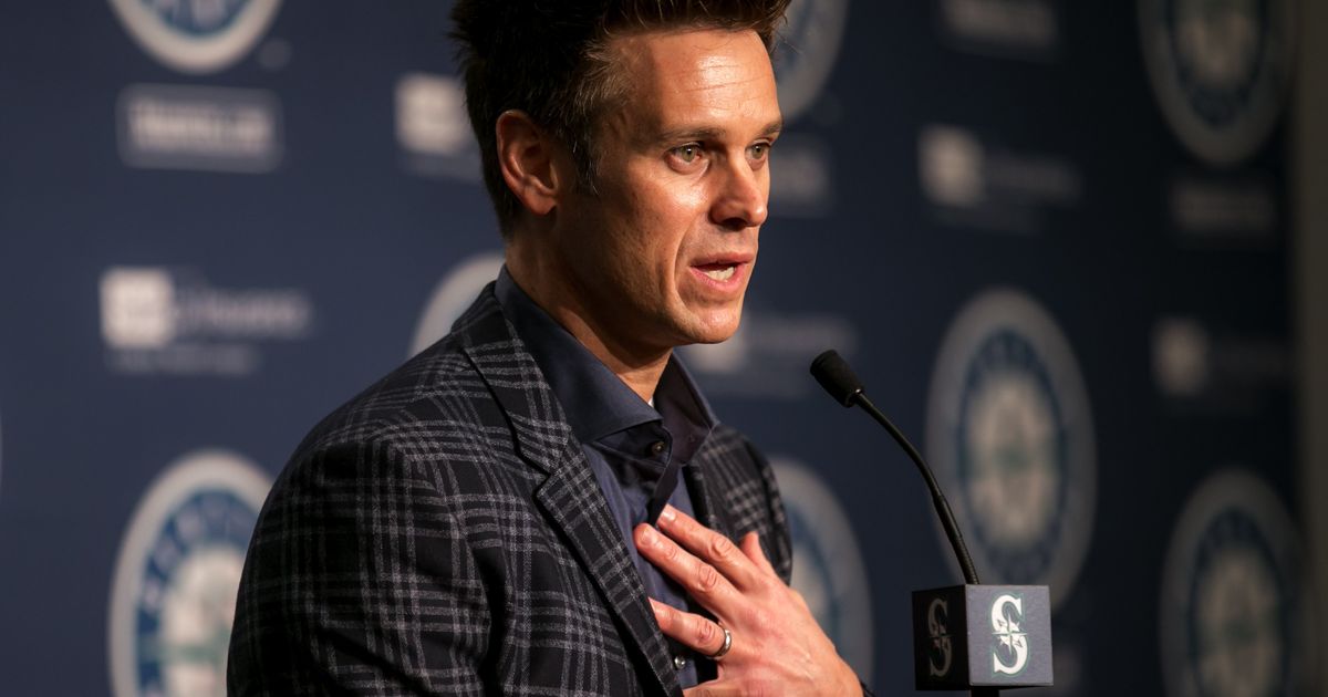 Mariners keeping Dipoto, Servais in the fold with new deals - The
