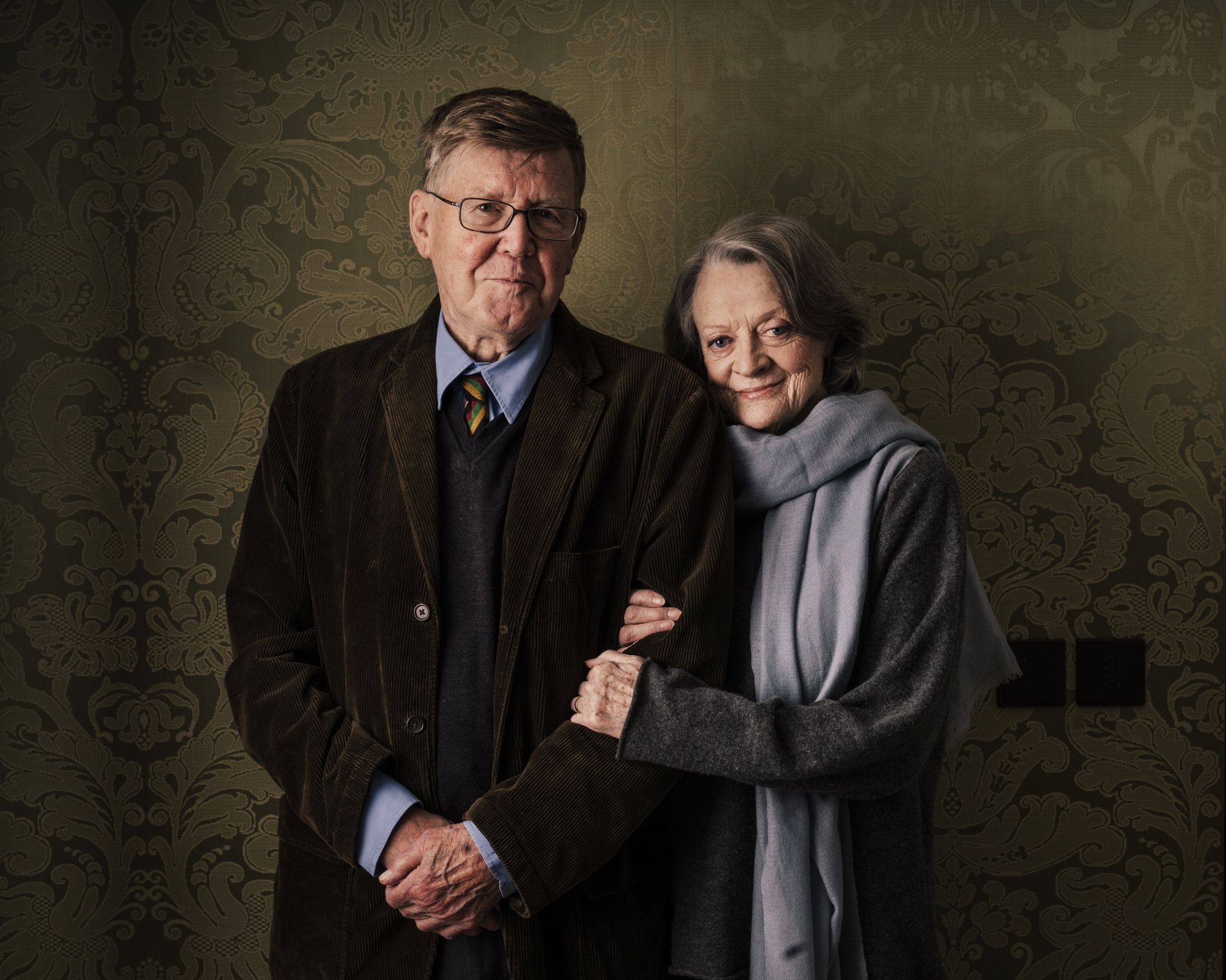 Джоан беннетт hollywood victory caravan. Джоан беннетт старая. Сэнфорд беннет. Джоан блэкэм в молодости. Сэнфорд беннет 35 упражнений.