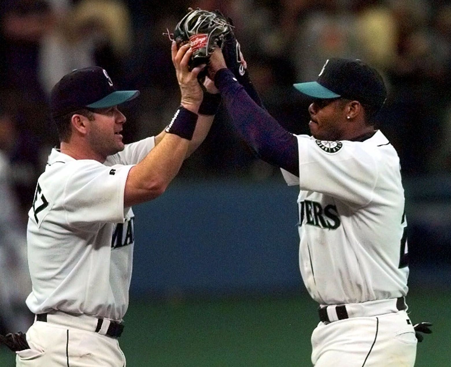 Ken Griffey Jr. won't be a unanimous selection for the Hall of