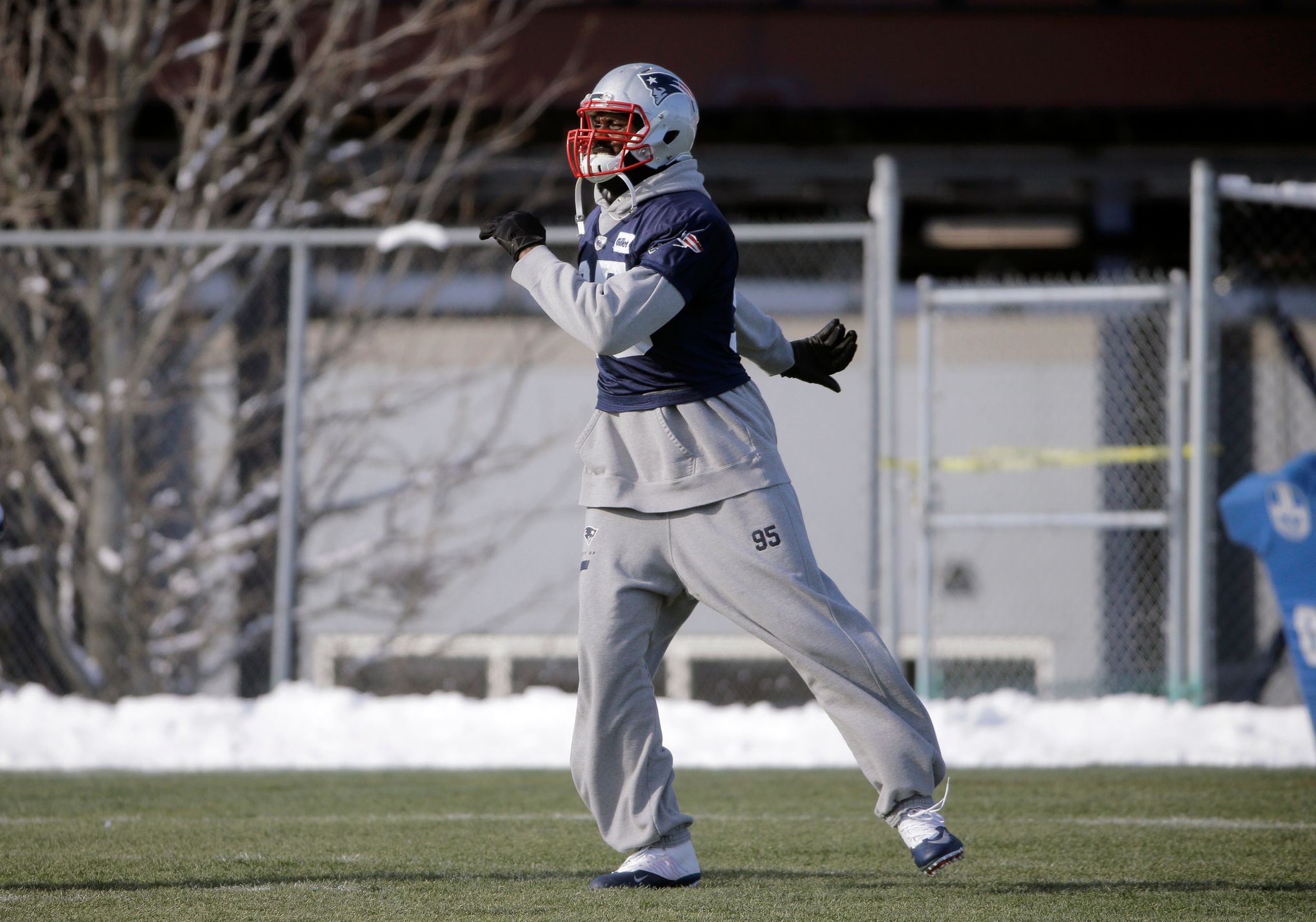 Patriots Pro Bowl DL Chandler Jones: 'I made a mistake