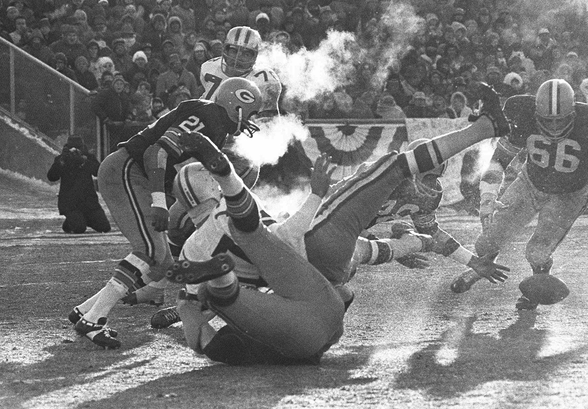 NFL: See the Coldest Games Ever Played