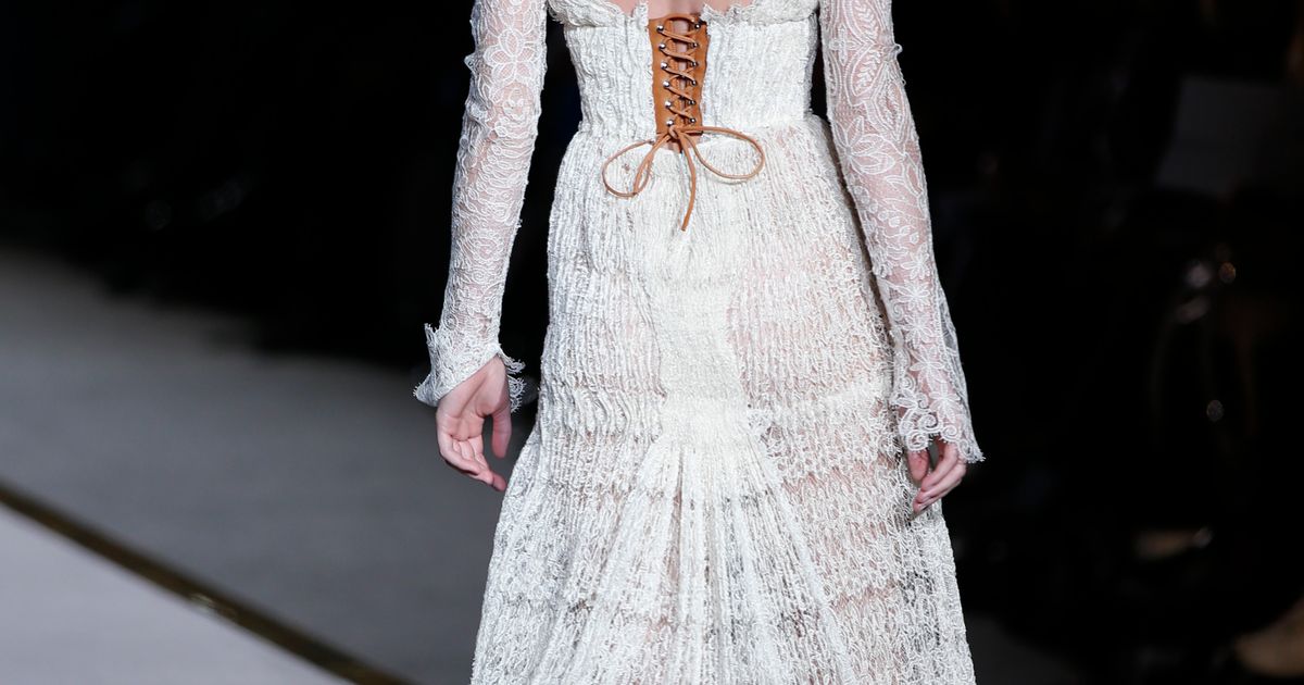 2018 women runway lace dress Ralph & Russo Couture - The Most Gorgeous Gowns From Paris Couture Week Spring 2018
